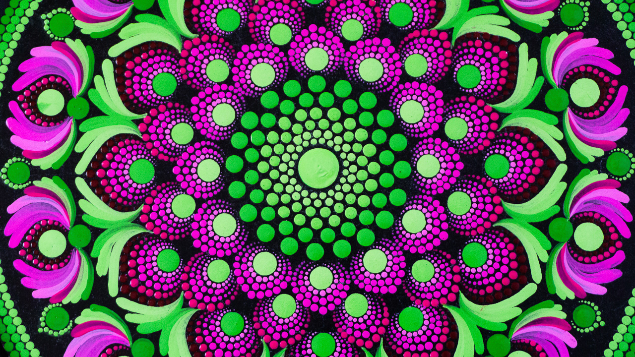preview of Blooming Magenta artwork