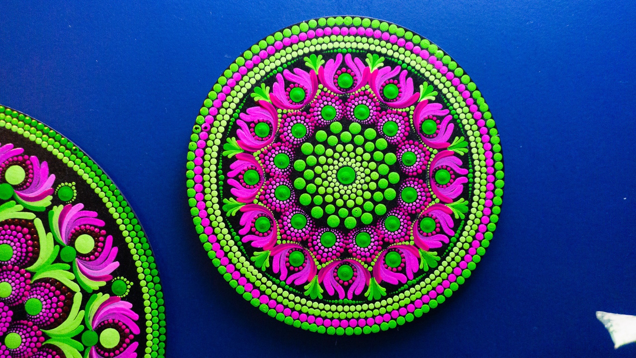 preview of Blooming Magenta artwork
