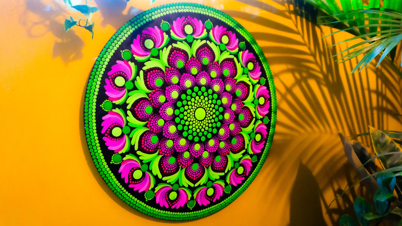 preview of Blooming Magenta artwork